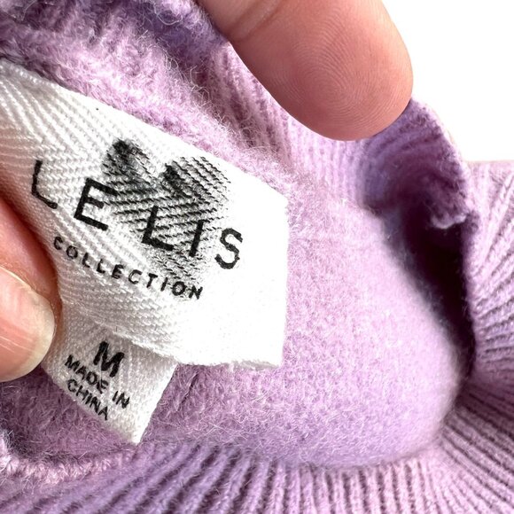 Le Lis Collection Butterfly Print Purple Oversized Sweater Size Medium - Picture 9 of 12